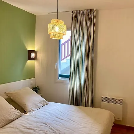 Apartment 200 M De La Mer, 6 Personnes Saint-Jean-de-Luz